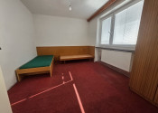 PRENÁJOM RODINNÉHO DOMU V LUŽIANKACH PRI NITRE-IDEÁLNE PRE FIRMU - fotografia 16