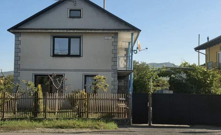 PRENÁJOM RODINNÉHO DOMU V LUŽIANKACH PRI NITRE-IDEÁLNE PRE FIRMU